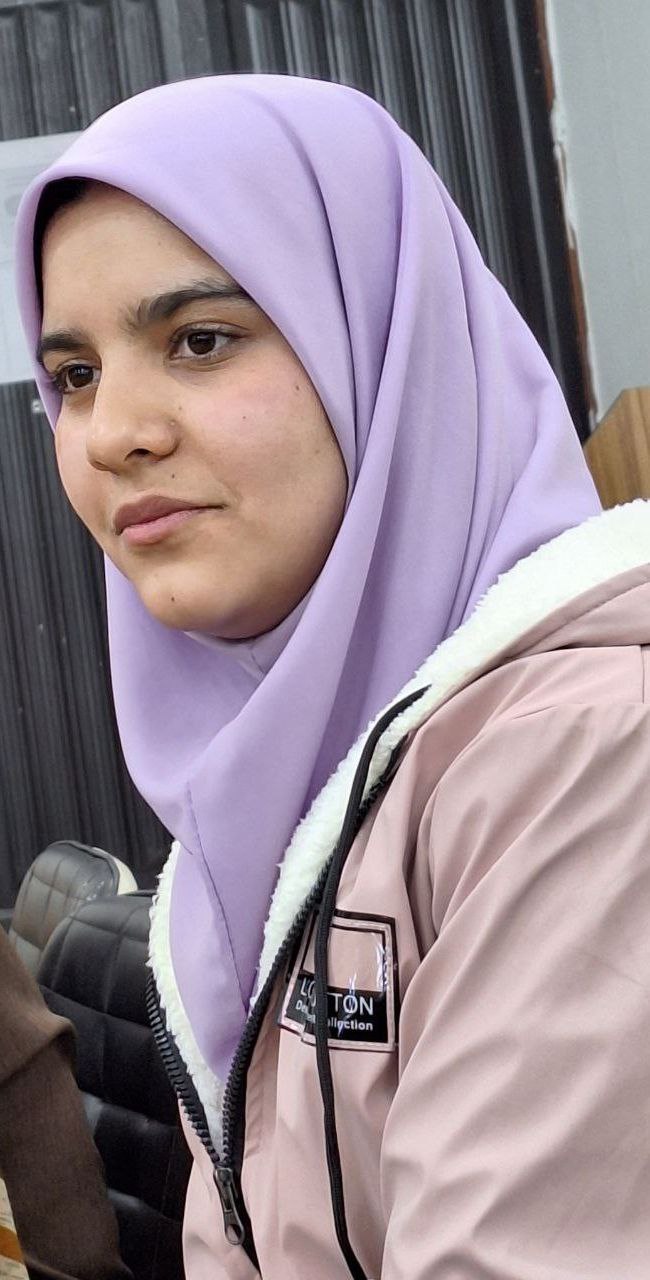 زینب ناصری