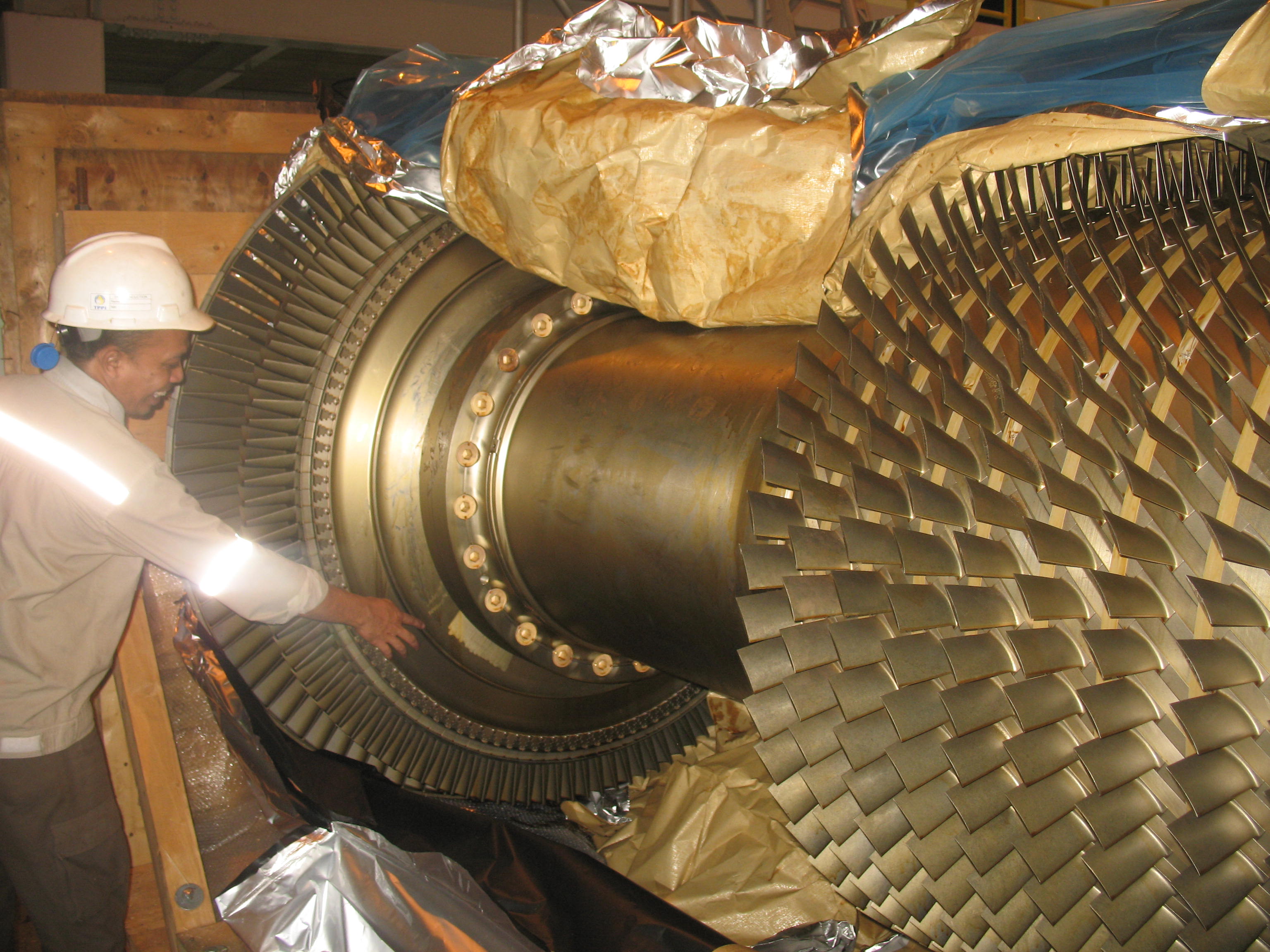 ge_MS5001rotor.jpg