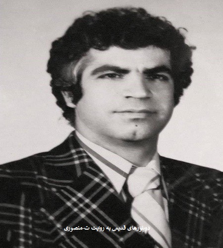 اکبر منانی